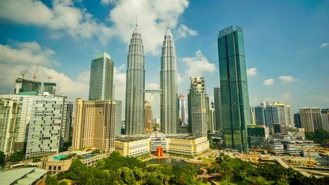 Time lapse of the Petronas Tower, Kuala Lumpur, Malaysia 스톡 동영상 123813802