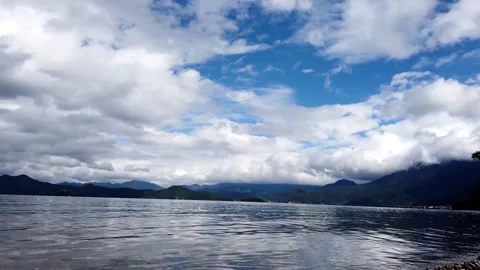 Time lapse Photography of Lake Surface Cloud Scenery in Lugu Lake Yunnan China Vídeos de archivo 336897920