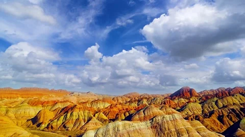 Time Lapse Photography of Large Warm Gold Color Mound Dusk Flowing Cloud at Vídeos de archivo 337152182