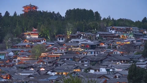 Time lapse Photography of Night Light Show of Lijiang Ancient City in Yunnan 스톡 동영상 336883581