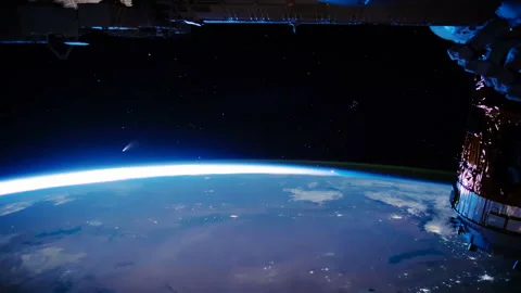 Time lapse of the planet earth from space with a comet in the horizon.  Elements 스톡 동영상 246953378