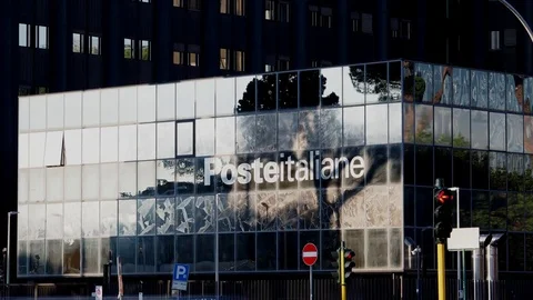 Time lapse of the Poste Italiane headquarters in Rome, in 4k Stock Footage 71731252