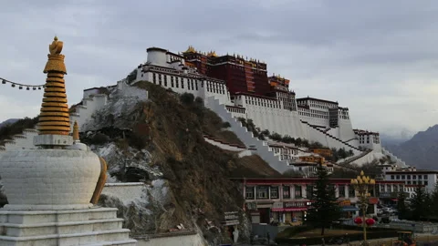 Time lapse of Potala Palace Stock Footage 167988535
