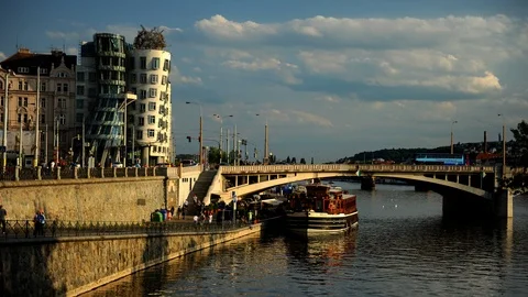 Time Lapse of Prague Skyline Dancing House People and Cars Traffic on Street Day 스톡 동영상 102971684