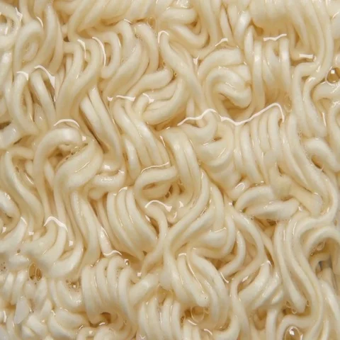 TIME-LAPSE: Preparing quick noodles (macro) Видео 69477860