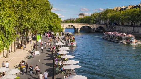 Time lapse of the public beach in paris Video stock 81137885