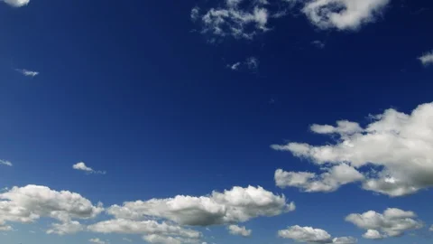 Time lapse of puffy clouds Stock Footage 101007072