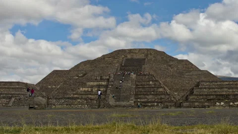 Time-lapse of Pyramid of the Moon and the road of death in Teotihuacan, Mexico Stock Footage 143637489
