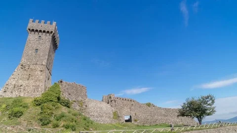 Time lapse of the radicofani tower Video stock 69135264