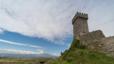Time lapse of the radicofani tower Video stock 69137228