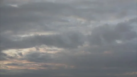 Time lapse. Rain clouds quickly move away from the foreground Stock-Footage 313955356