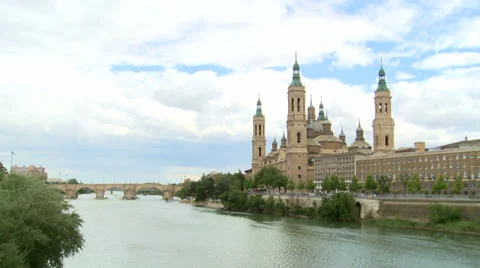 Time lapse on river and Basilica with a cloudy sky, windy Stock Footage 38716046