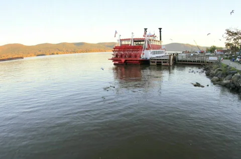 Time Lapse of River Boat Sailing out To Sea at Sunset Video stock 877056