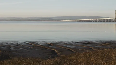 Time-lapse of The River Severn Estuary Tide Receding Видео 123770185