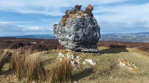 Time Lapse Rock Boulder, Carrowkeel Passage Tombs, county Sligo, Ireland 動画素材 89030508