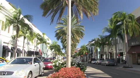 Time lapse of Rodeo Drive in Beverly Hills Stock Footage 41501597