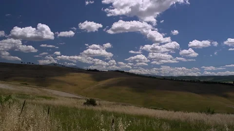 Time-Lapse of Rolling Hills in Siena, Tuscany Stock Footage 307934111