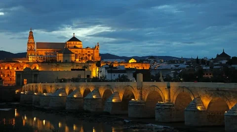 Time lapse of Roman Bridge and Mosque-Cathedral. Cordoba, Spain Stock Footage 62835628
