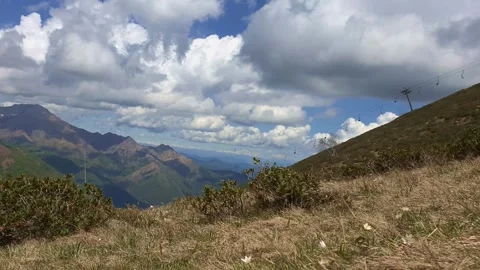 Time-lapse of running clouds and mountain range of Italian Alps 動画素材 278838730