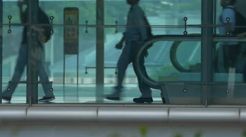 Time-lapse scene of commuters rushing for transport Stock Footage 49760500
