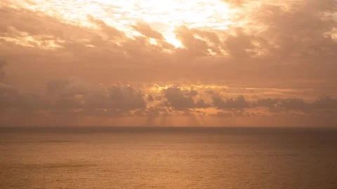 Time lapse of scenery sunset over sea Stock-Footage 242116954