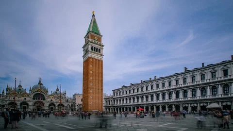Time Lapse - Scenic View of San Marco Plaza in Venice - Italy - 4K 库存影片 110985569