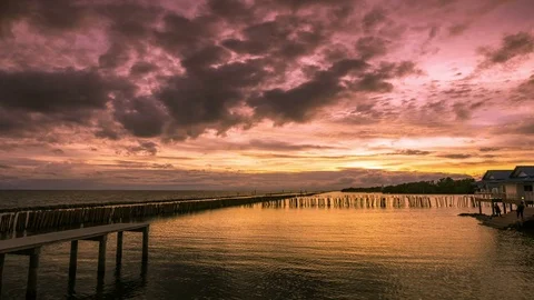 Time lapse, sea and sky in the evening atmosphere Stock Footage 80507225