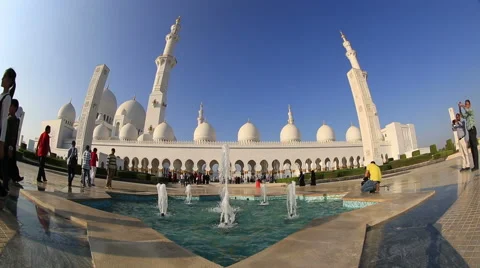 Time lapse Sheikh Zayed Grand Mosque Abu Dhabi UAE Video stock 45813337