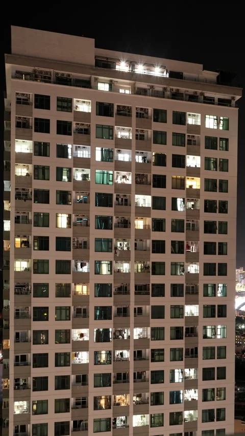 Time-lapse Shoot of High-rise Residential House or Apartment at Evening Time in Stock Footage 276223685