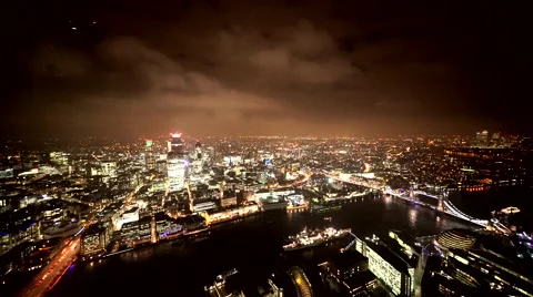 Time lapse shot of aerial view of London by night 库存影片 47989410