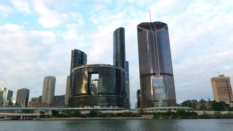 Time-lapse shot capturing the Brisbane’s Queen’s Wharf development along the Stock Footage 341044862
