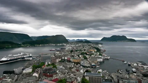 Time-lapse shot of cemetary overlooking water. Stock Footage 52264948