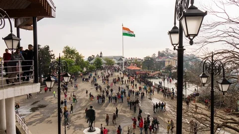 Time Lapse shot - Crowd of people walking around The Ridge road, Shimla, India Stock Footage 112365450