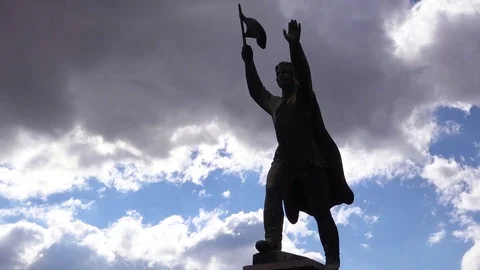 Time lapse shot of old Soviet era statues rusting in Memento Park outside Stock Footage 75710374