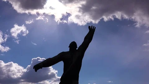 Time lapse shot of old Soviet era statues rusting in Memento Park outside Stock Footage 75710377
