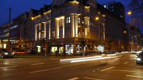 Time lapse shot of traffic during rush hour Stock-Footage 60576381