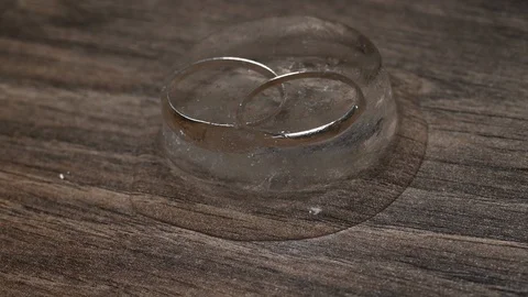 Time-lapse that shows how ice cubes melt Stock Footage 115084143