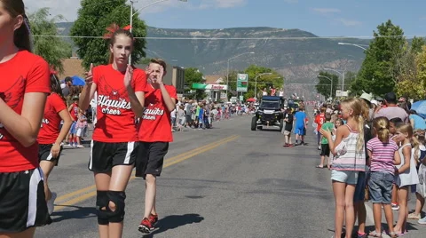 Time lapse-Small town 4th of July parade throwing candy to kids Stock Footage 64895063