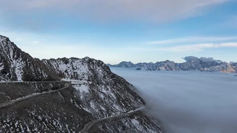 Time lapse snow mountains scene of Sichuan Balang mountain Stock-Footage 131065508
