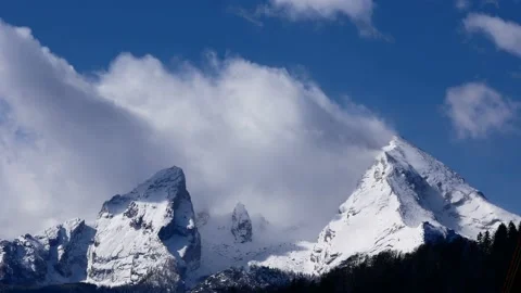 Time lapse of snowcapped Mt. Watzmann with clouds, bavarian alps Stock Footage 153551690