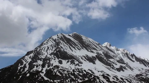 Time lapse: a snowy peak Stock Footage 70562447