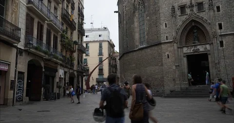 Time lapse of some tourists wander around Basilica di Santa Maria del Mar Stock Footage 97118671