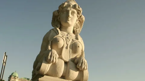 TIME LAPSE Sphinx in the castle park Belvedere Vienna – tracking shot Stock Footage 45569684