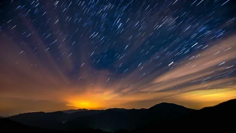 Time lapse of Star trails in the night sky. Stock Footage 123150765