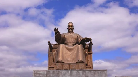 Time Lapse Statuse of Sejong the Great, the King of South Korea Stock Footage 98263037