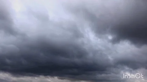 Time lapse of storm clouds moving fast Video stock 94321134