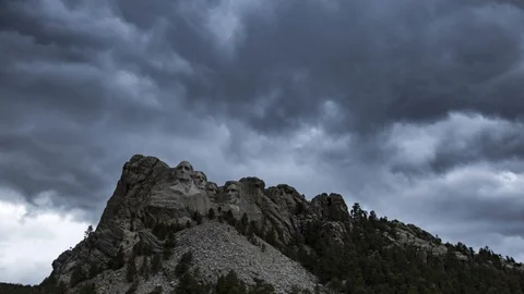 Time lapse of storm clouds rolling over Mount Rushmore National Memorial in Stock-Footage 93283573