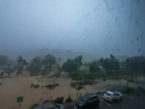 A time lapse of storm rains and flood in the city of Muscat, Oman Stock Footage 167901997