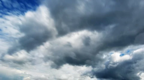 Time lapse of stormy sky with fast moving clouds 库存影片 917878