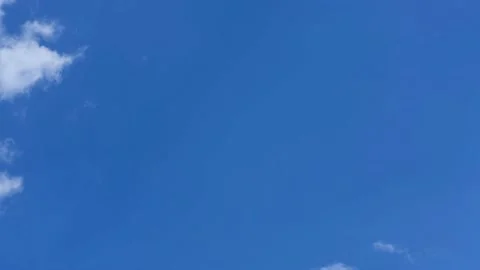 Time Lapse of stormy sky with light sky gradually Stock Footage 141808848